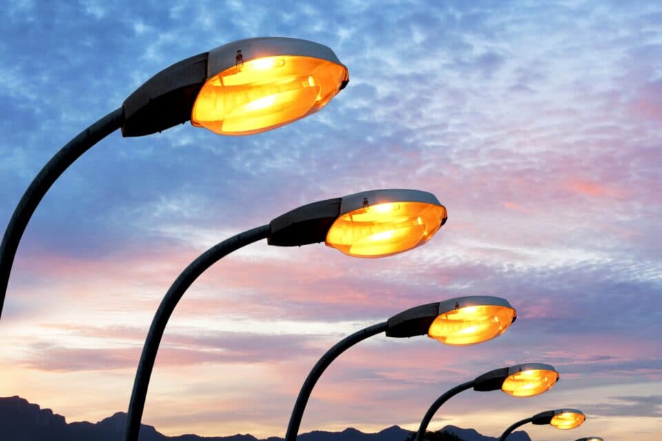 Learn About the Negative Effects of Artificial Lights on Health -  LatinAmerican Post