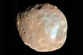 2024/06/mars-moon-phobos_space-potato_NASA.jpg