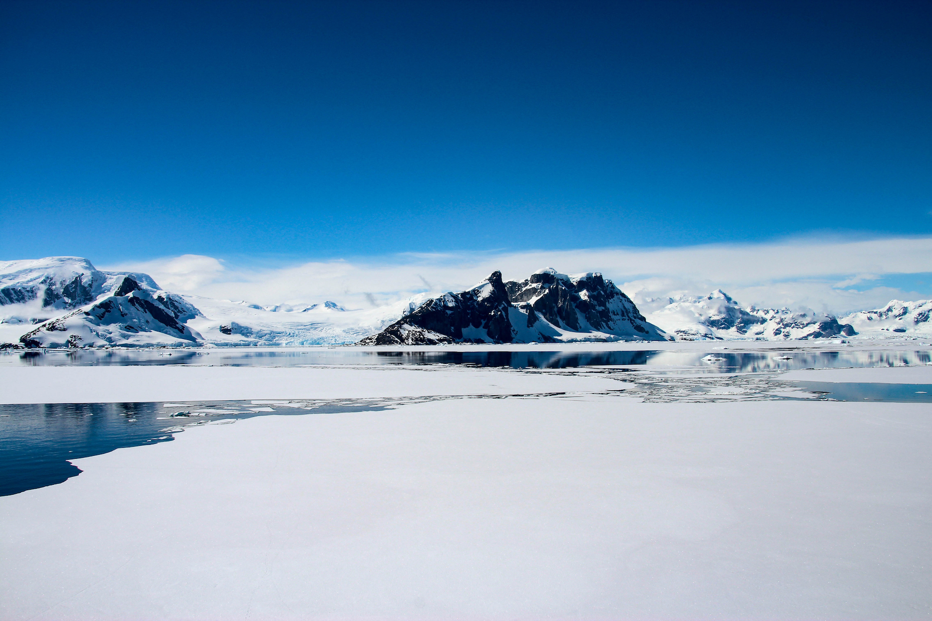 Shrinking Antarctic glacier holds a huge amount of floating ice
