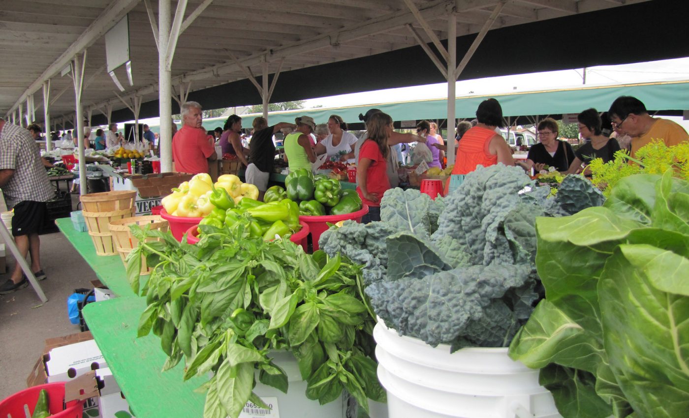 Food safety training is needed for farmers market vendors
