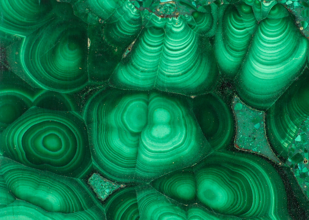 What makes malachite so mesmerizing