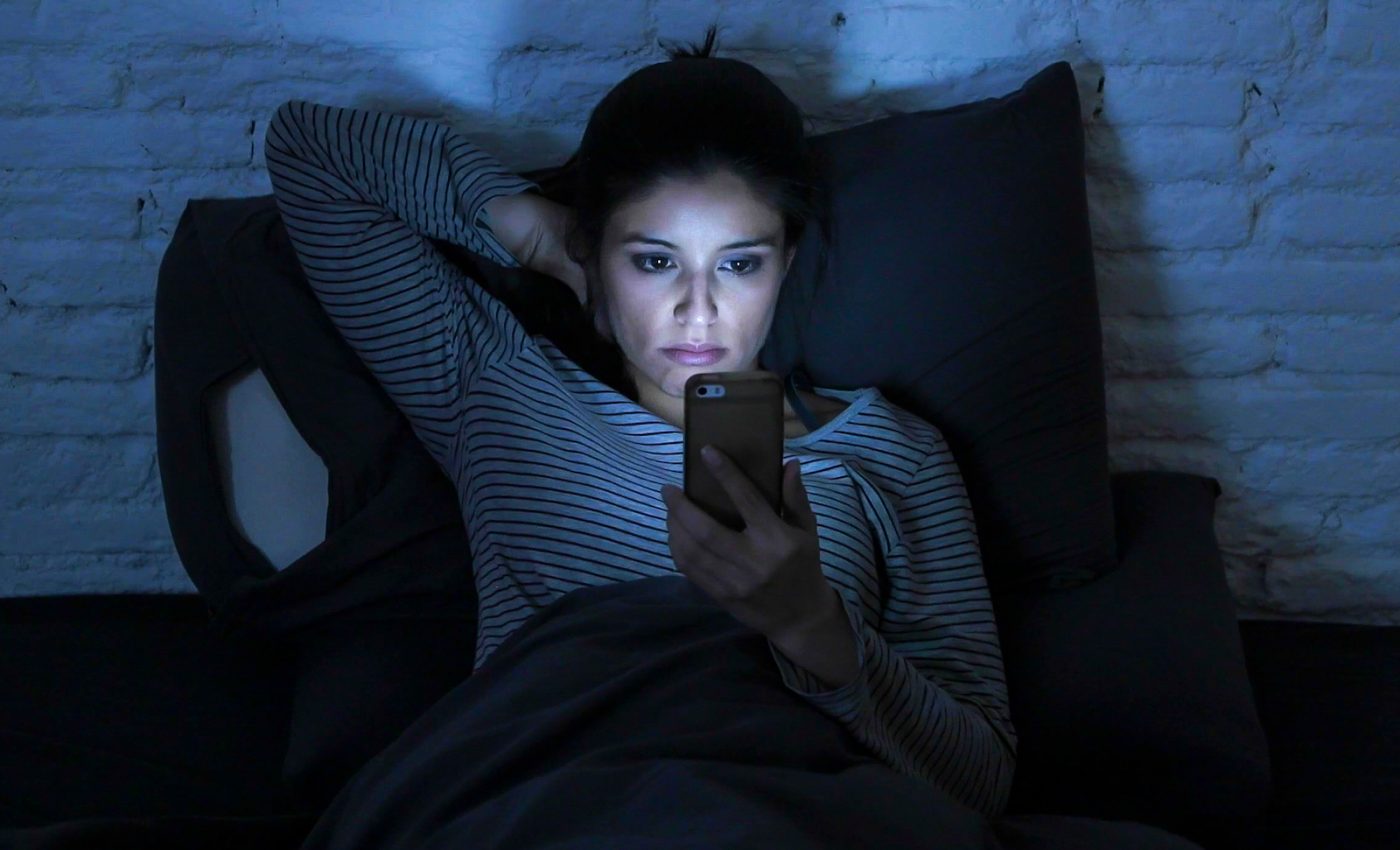 Blue light isn’t the problem, it’s how long we stare at our phones