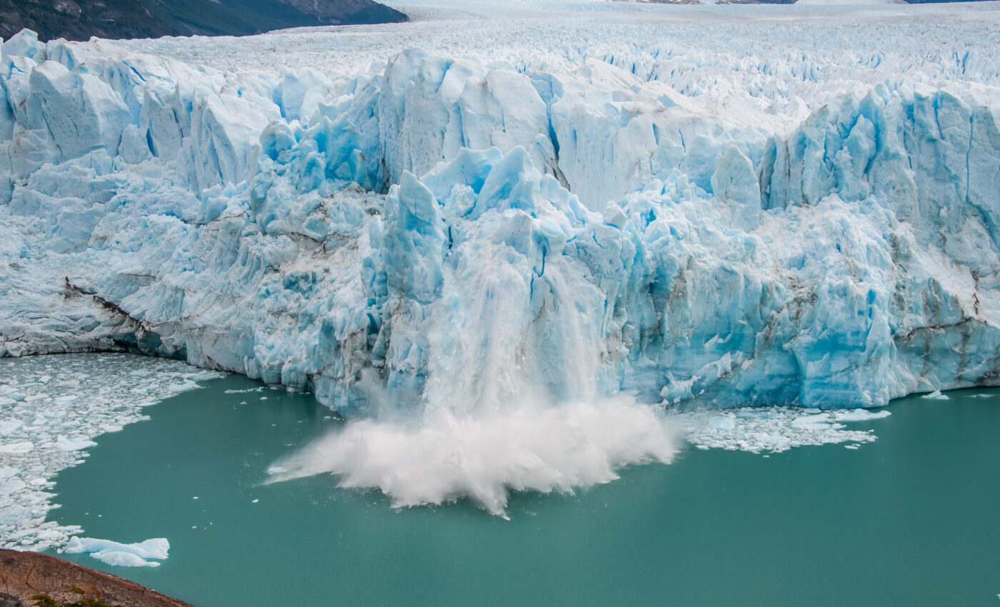 New model can identify glaciers at risk of collapse
