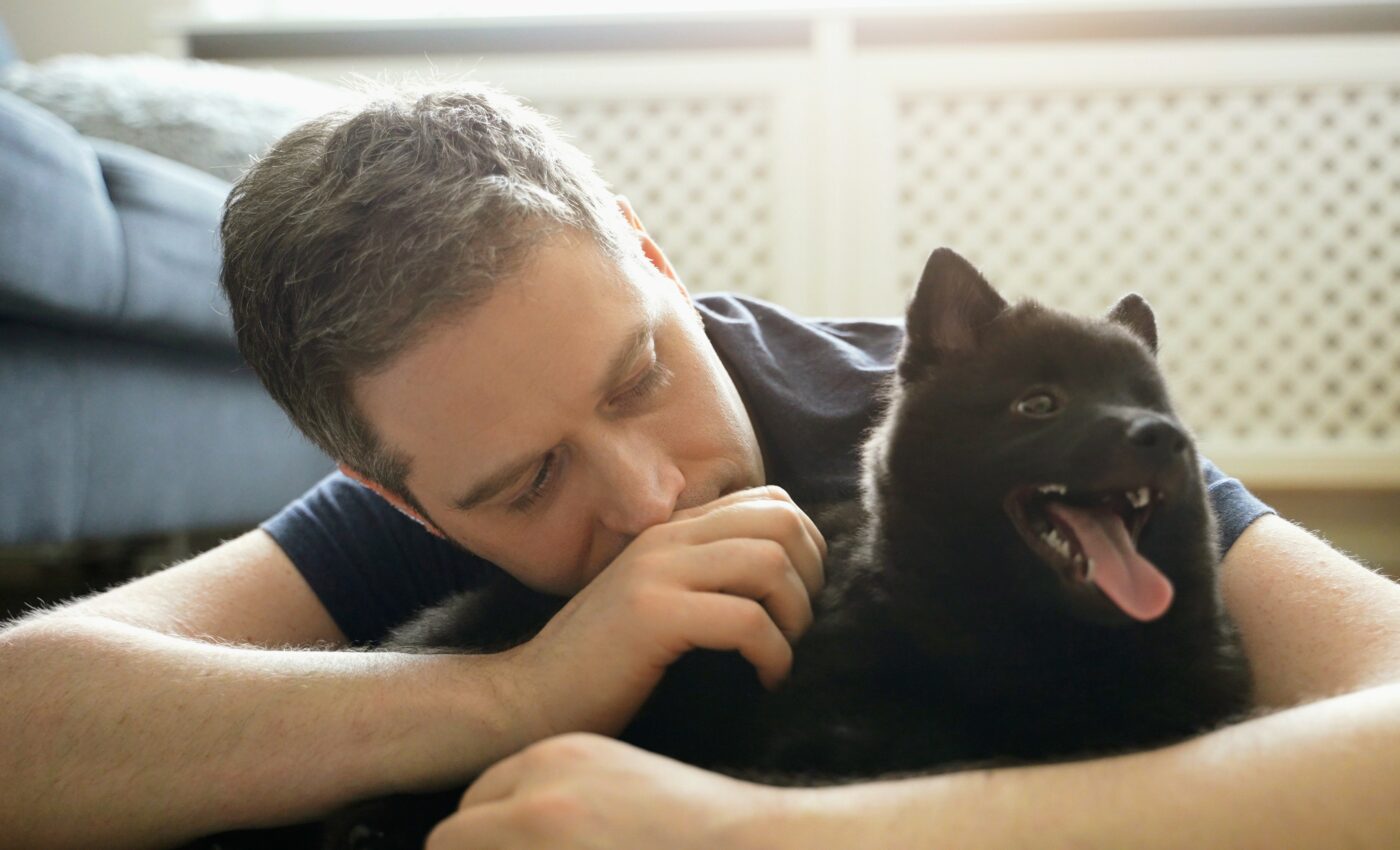 Petting dogs has an interesting impact on the brain