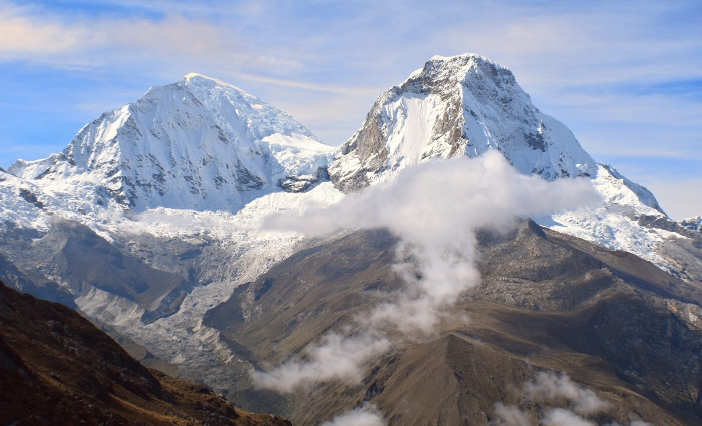 Ice cores from highest tropical peak reveal new climate clues