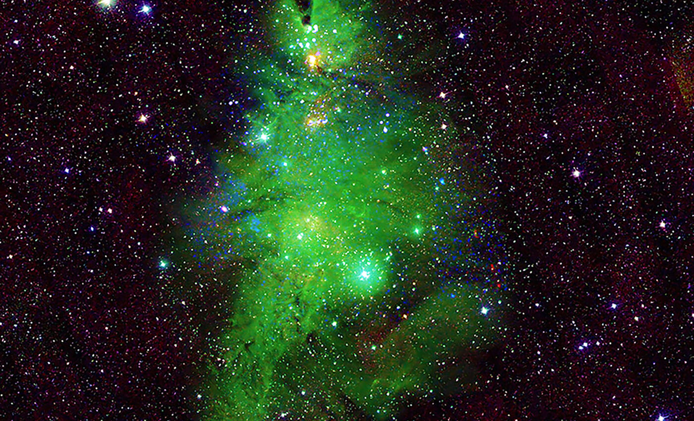 Cosmic "Christmas Tree Cluster" captured by NASA’s Chandra Observatory