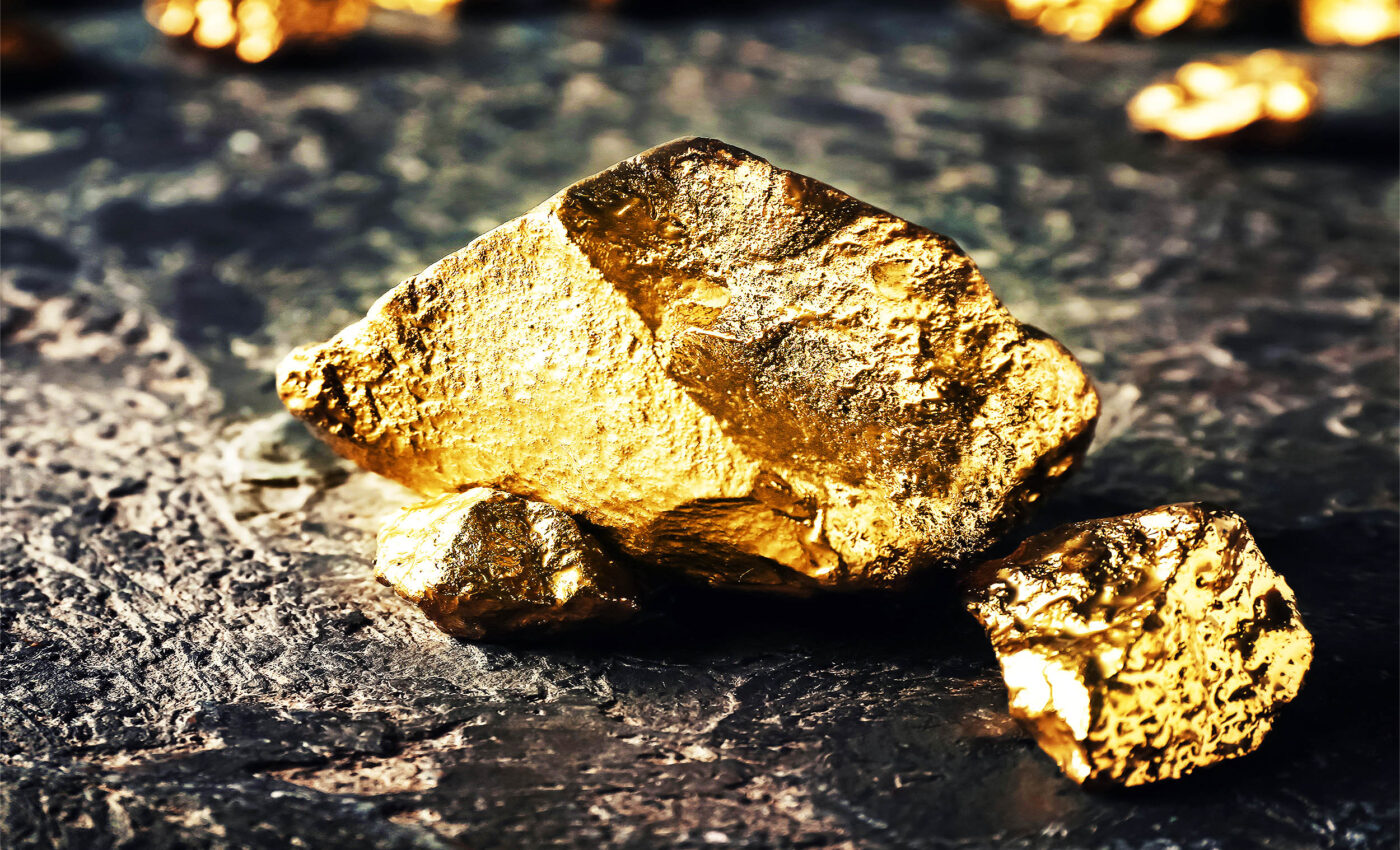 Gold owes its 'glow' and luminescence to the quantum realm