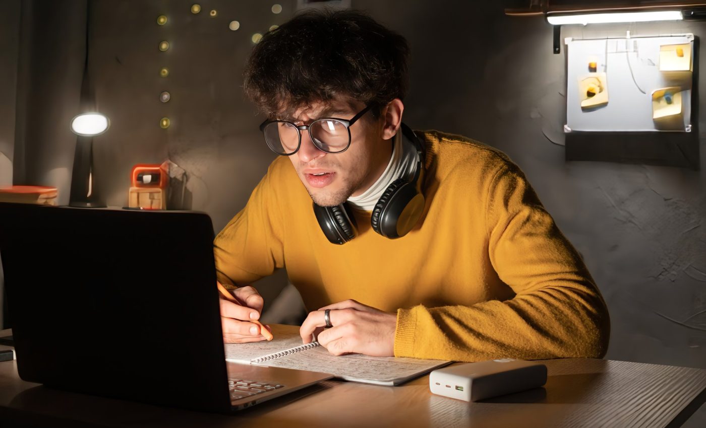 ‘Night owls’ are mentally sharper than ‘morning larks’