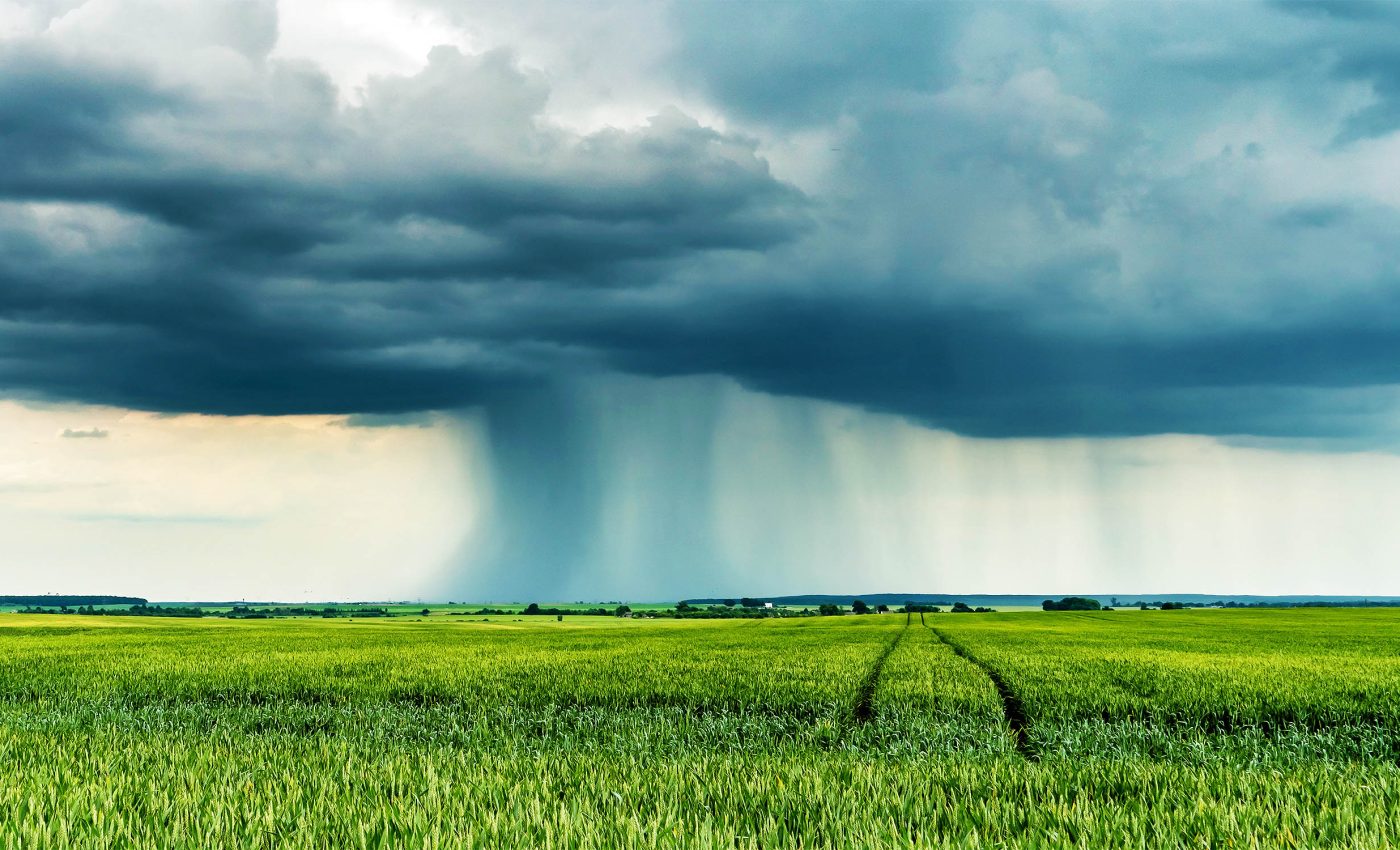 Discovery: How clouds turn tiny water droplets into rain showers
